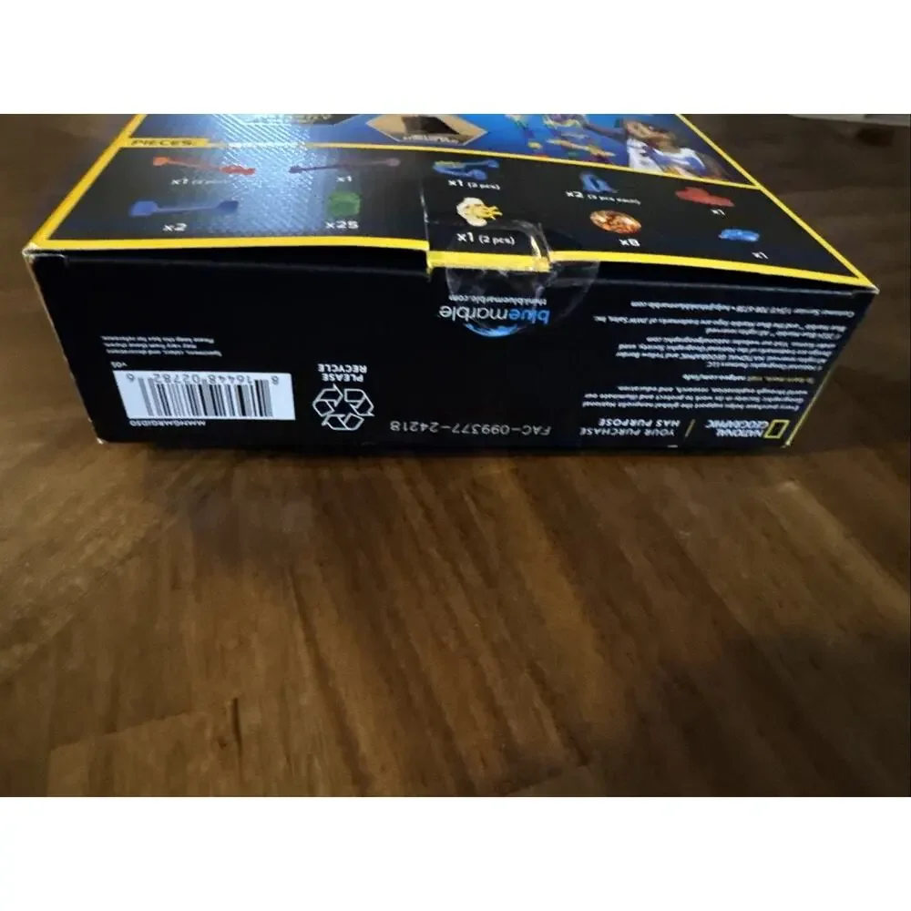 National Geographic Glow-In-The-Dark Marble Run